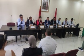 Rencontre sur le thème : « L’entrepreneuriat et les nouveaux défis des jeunes » à l’annexe d&rsquo;Elkelaa des Sraghna.